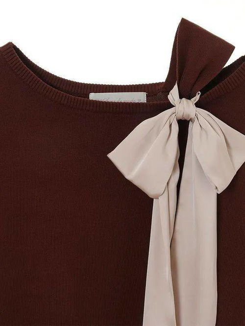 百變領(lǐng)型 工藝細(xì)節(jié)與面料選擇的多維探索